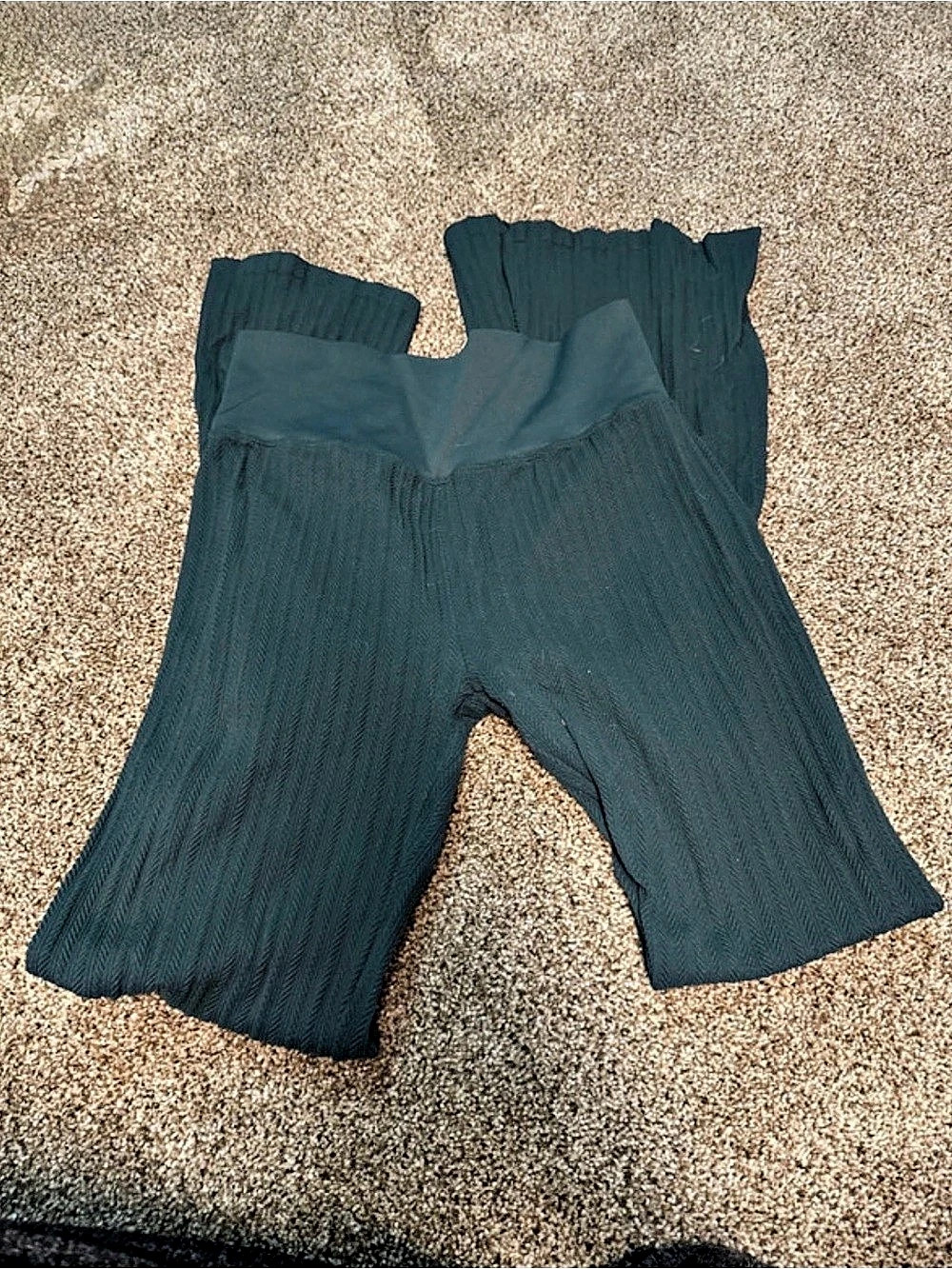Victoria's Secret PINK Ribbed Capris in Green Size Large